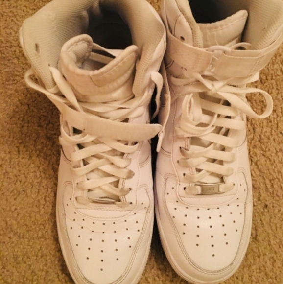 Air Force 1 shoes - Picture 2 of 5